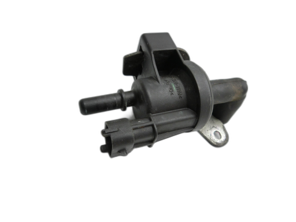 Opel Corsa D S07 06-10 1,2 51KW Ventil für Kraftstoff  - Bild 1
