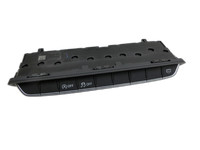Audi A4 8W B9 15-19 Schalter Taster ESP Off Audi A4 8W B9 15-19 08.08.2017 8W0925301T 8W0925301 034961901-01 gebraucht Vorschau 1