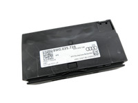 Audi A4 8W B9 15-19 USB AUX Anschlussbuchse AMI Interface Audi A4 8W B9 15-19 08.08.2017 8W0035726 gebraucht Vorschau 1