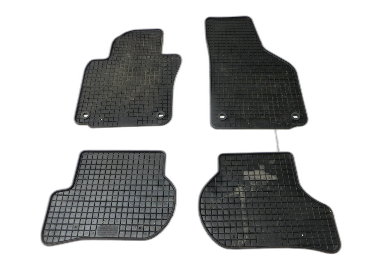 VW Golf 5M Plus 04-08 Fussmatten Gummimatten  - Bild 1