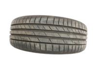 Opel Mokka X 12-19 1x Reifen Sommerreifen Kumho 215/55R18 99V 8.2mm Opel Mokka X 12-19 01.03.2013 gebraucht Vorschau 1