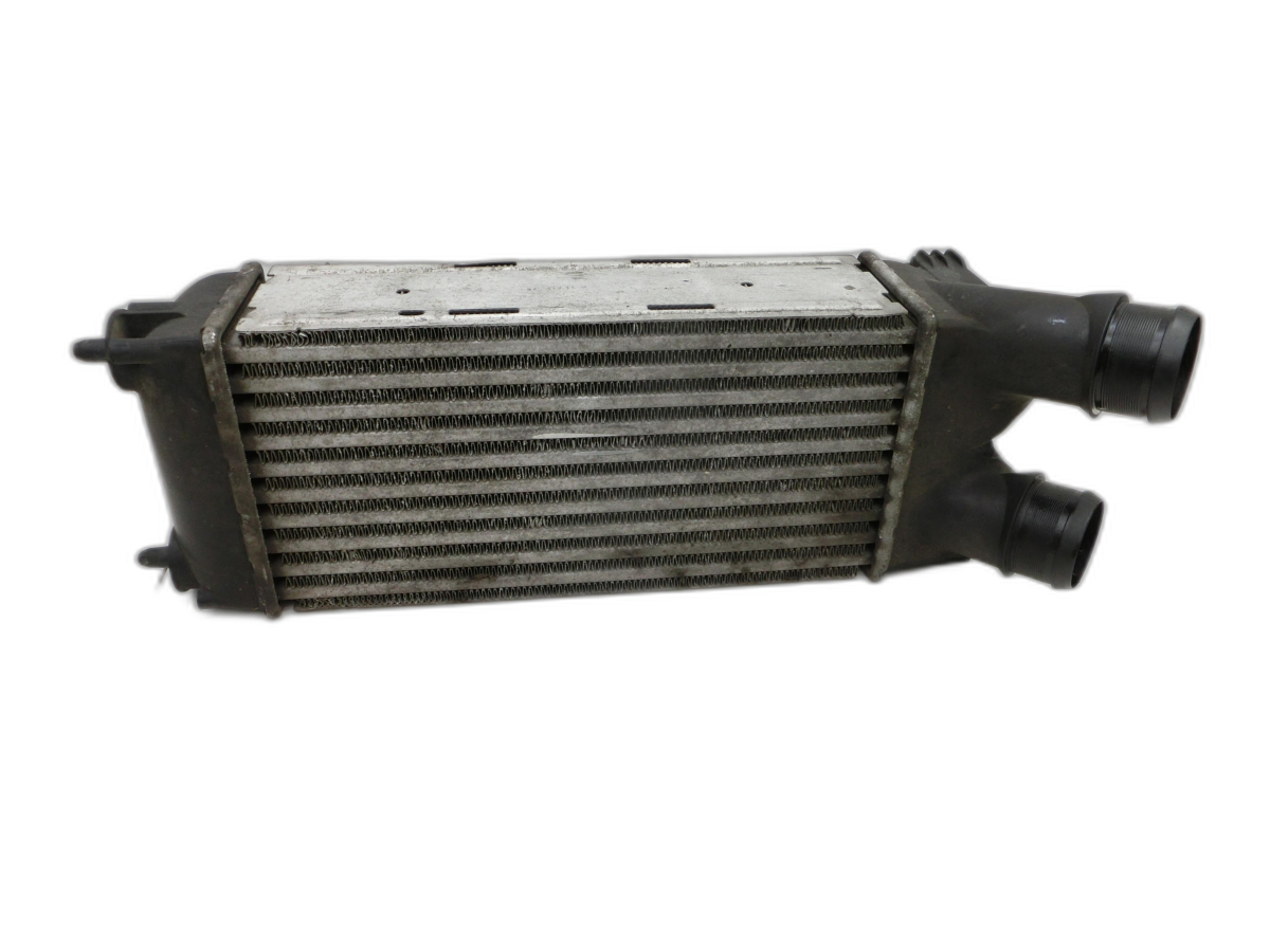 Peugeot Partner II 08-12 HDI 1,6 55KW Ladeluftkühler Kühler  - Bild 1