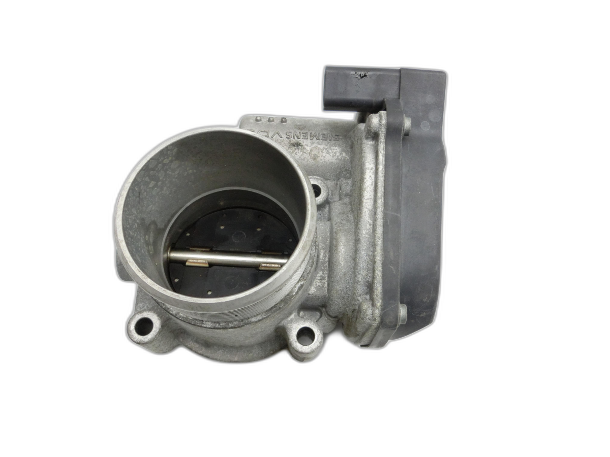 Audi A4 8K B8 07-11 TFSI 2,0 132KW CDNB Drosselklappe  - Bild 1