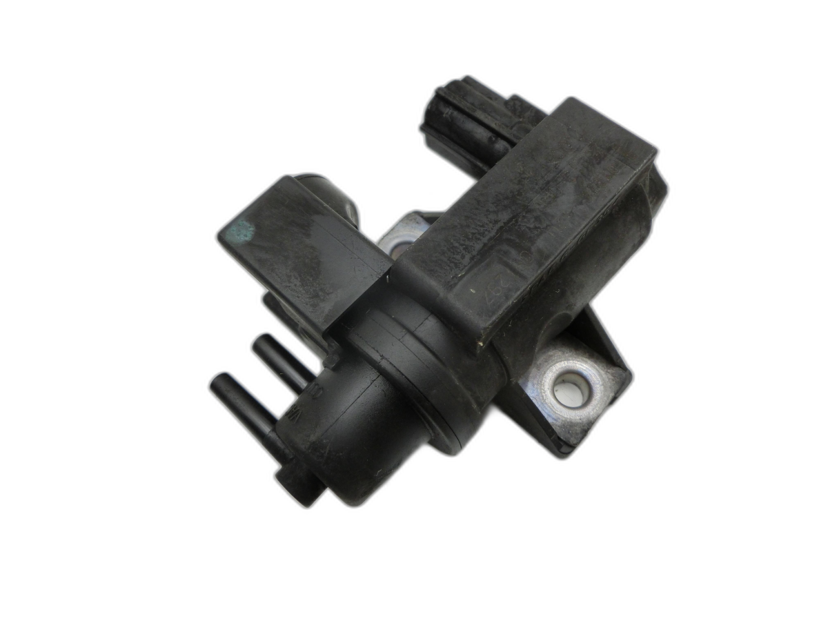 Toyota Avensis T27 08-11 2,0 93KW Magnetventil Druckwandler  - Bild 1