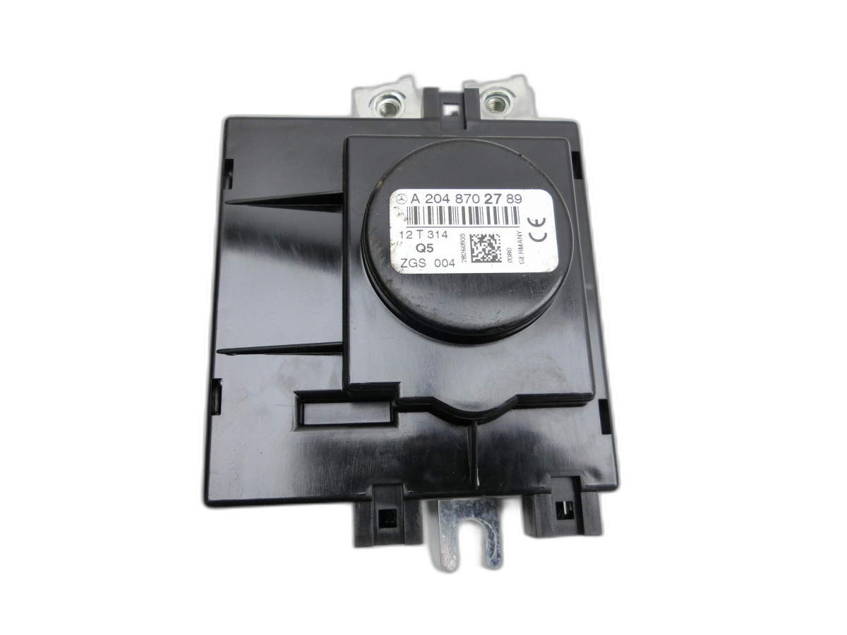 Mercedes W204 S204 C220 07-14 CDI 2,2 125KW Antennenverstärker Hinten  - Bild 1