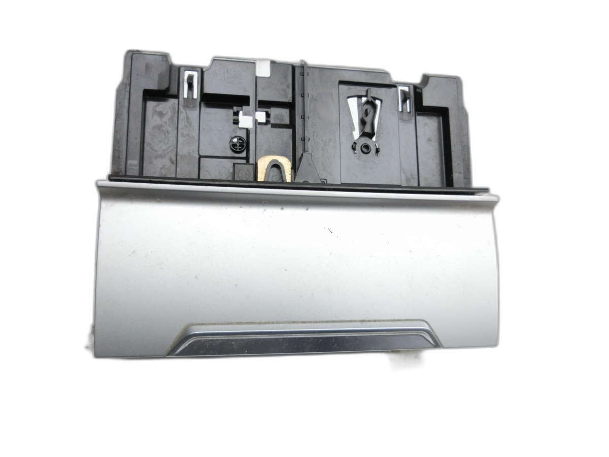 VW Passat B8 3G 14-19 Kombi Ablagefach Staufach Fach Konsole  - Bild 1