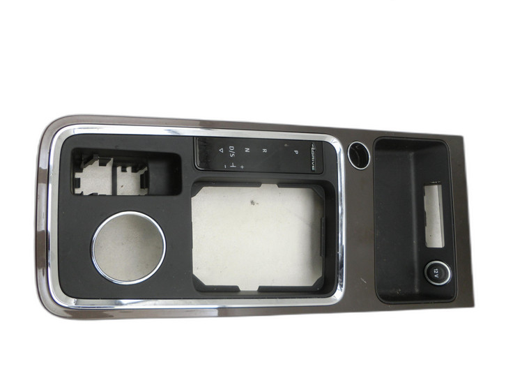 Seat Ateca KH7 16-20 Blende Einbaurahmen für Mittelkonsole - Bild 1