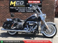 Harley-Davidson FLHRC Road King Classic 2018