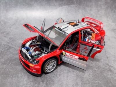 オートアート1/18 三菱ランサー WRC05 PANIZZI ＃10 Autoart 1/18 RACING DIVISION Mitsubishi Lancer WRC05 PANIZZI