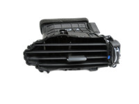Hyundai I30 PD 17-19 Luftdusche Luftdüse Mitte Links Hyundai I30 PD 17-19 30.08.2018 gebraucht Vorschau 1