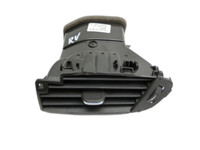 Opel Astra K B16 15-22 Luftdusche Luftdüse Rechts Opel Astra K B16 15-22 21.02.2019 39079604 gebraucht Vorschau 1