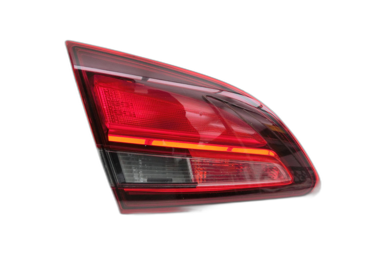 Opel Astra J 12-15 Lim Rückleuchte Heckleuchte für Klappe Links  - Bild 1