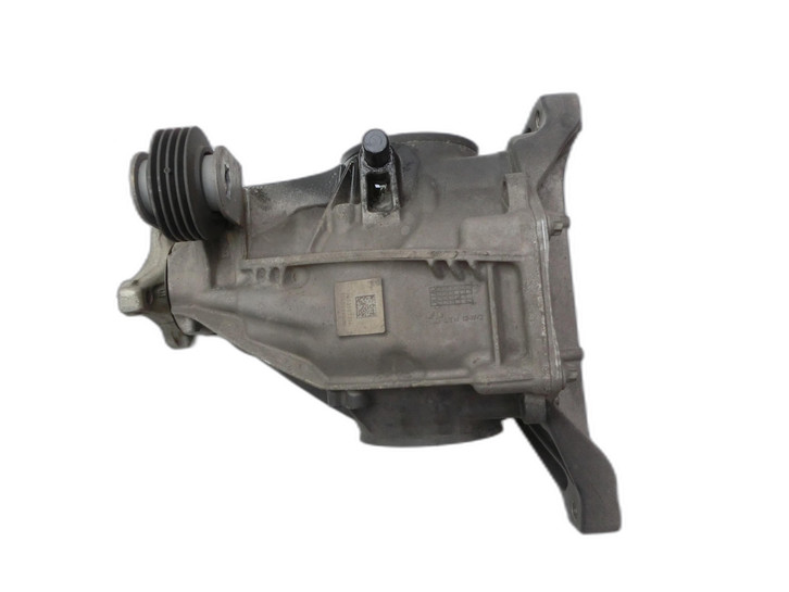 Mercedes C205 C400 15-18 3,0 245KW 4WD Differential Hinterachsgetriebe Hinten Mercedes C205 C400 15-18 04.05.2017... Bild 1