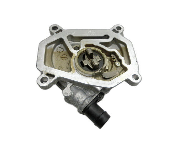 Mercedes C207 E200 13-17 2,0 135KW 274.920 Unterdruckpumpe Vakuumpumpe  - Bild 1