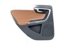 Volvo V60 I D3 10-13 Kombi Türverkleidung Türpappe Links Hinten Volvo V60 I D3 10-13 01.10.2010 gebraucht Vorschau 1