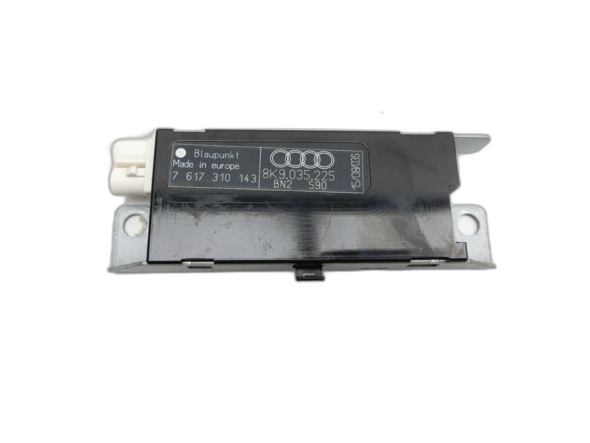 Audi A4 8K B8 QU 08-11 Antennenverstärker Weiche Antenne  - Bild 1
