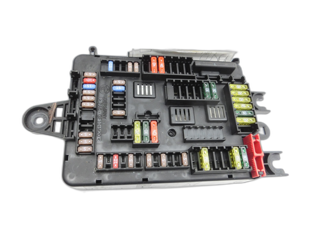 BMW 1er 114i F20 11-15 1,6 75KW Sicherungskasten Zentralelektrik  - Bild 1