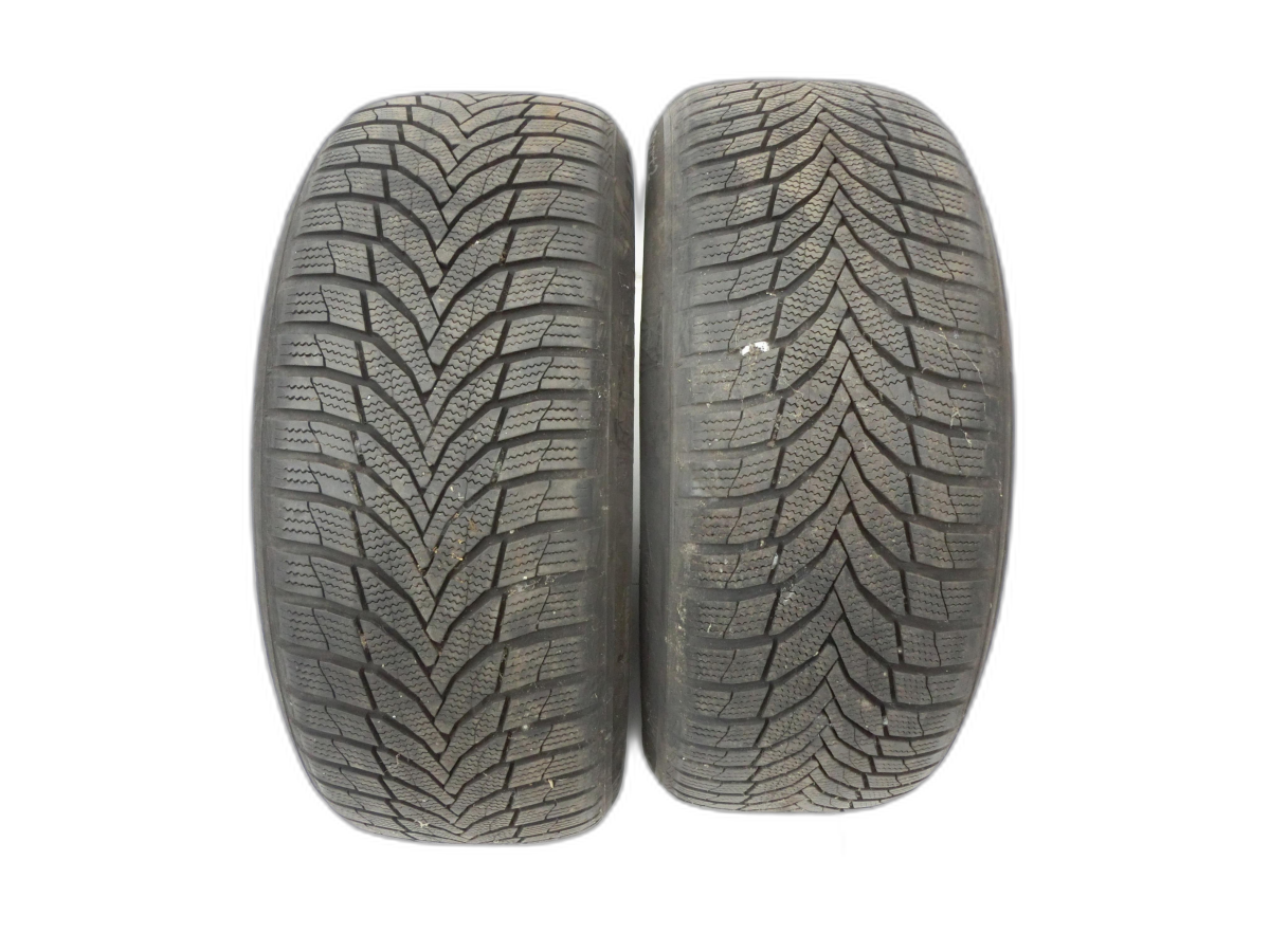 BMW X3 E83 04-06 2x Reifen Winterreifen Nexen 235/55R17 103V 6.6-6.9mm  - Bild 1