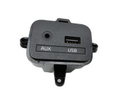 KIA Carens RP IV 13-19 USB AUX Anschluss Buchse Audio Interface KIA Carens RP IV 13-19 29.08.2014 96120A4500 gebraucht Vorschau 1