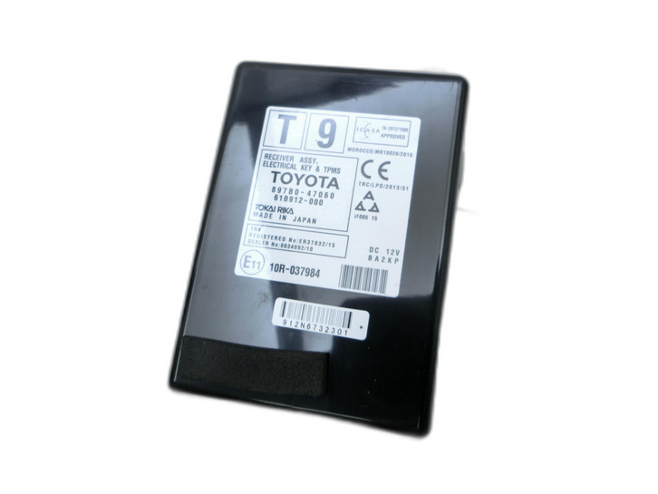 Toyota Prius IV ZVW5 16-19 Steuergerät ECU Modul für Key TMPS Wegfahrsperre  - Bild 1