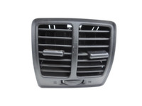 Ford Grand C-MAX 15-19 Luftdusche Luftdüse Mitte Hinten Ford Grand C-MAX 15-19 27.05.2016 gebraucht Vorschau 1