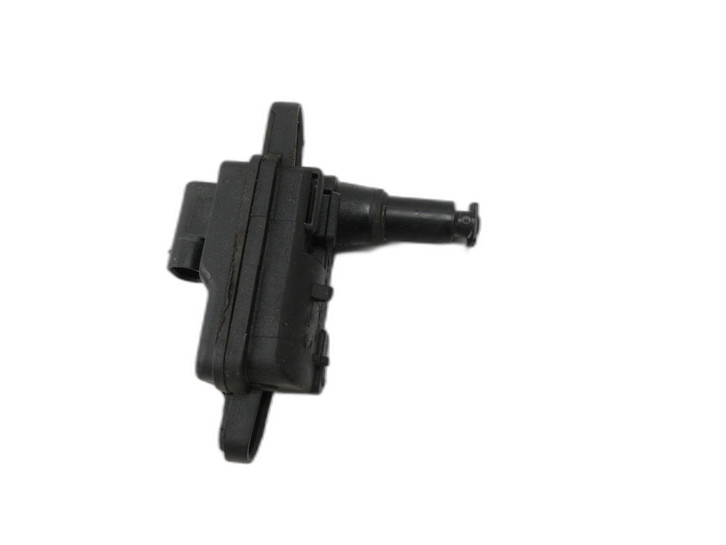 VW Passat B8 3G 14-19 Tankdeckel Stellmotor Tankklappenmotor VW Passat B8 3G 14-19 20.07.2015 510.810.773 gebraucht Bild 1