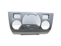 Peugeot 308 I T7 07-11 Aschenbecher Ascher Einbaurahmen Peugeot 308 I T7 07-11 28.03.2011 9658691077 gebraucht Vorschau 1