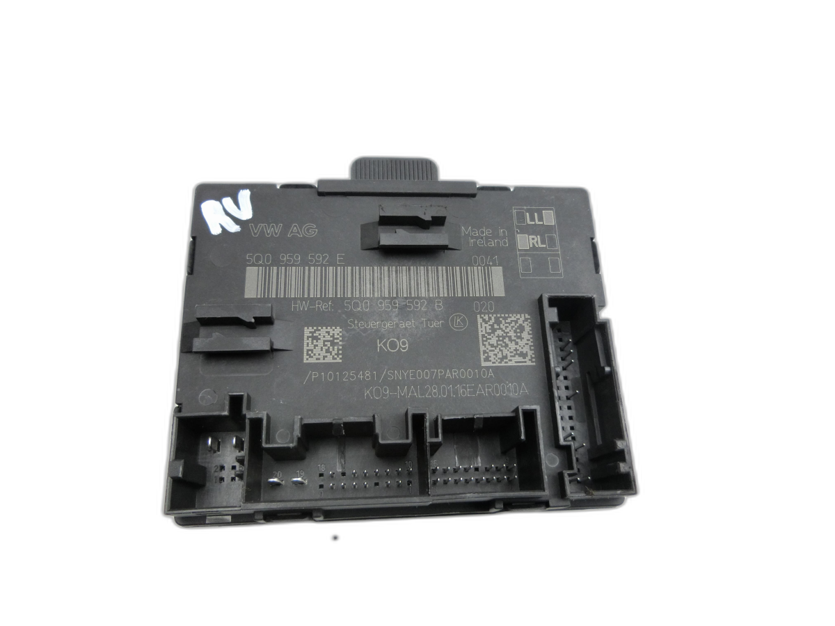 VW Passat B8 3G 14-19 Steuergerät ECU Modul Türsteuergerät Rechts Vorne  - Bild 1