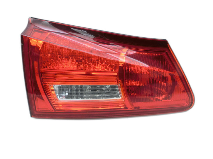 Lexus IS II 220d 05-13 Lim Rückleuchte Heckleuchte für Klappe Links  - Bild 1
