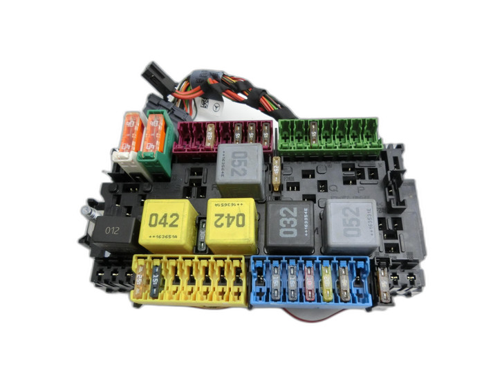 Mercedes W447 W640 Vito 14-19 CDI 1,6 84KW Sicherungskasten Zentralelektrik  - Bild 1