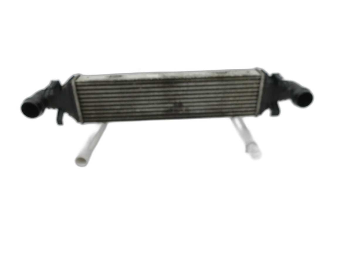 Mercedes S204 W204 C220 11-15  2,1 125KW Ladeluftkühler Kühler - Bild 1