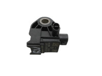 Mercedes C205 C400 15-18 Airbagsensor Crashsensor Vorne Rechts Mercedes C205 C400 15-18 04.05.2017 A2139051300 gebraucht Vorschau 1