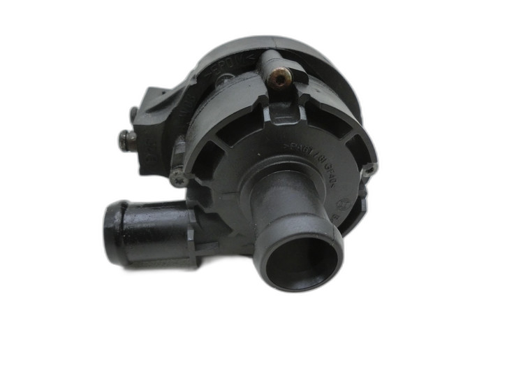 Skoda Octavia III 5E 12-17 TDI 2,0 110KW Umwelzpumpe Heizung Pumpe  - Bild 1