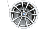 BMW E81 1er 120d 07-12 1x Felge Alufelge 5X120 7X16Zoll ET31 BMW E81 1er 120d 07-12 26.10.2007 6796236 gebraucht Vorschau 1