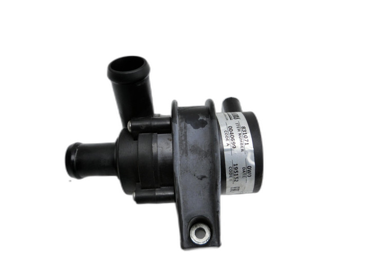 Audi A4 8K B8 08-11 1,8 88KW Umwelzpumpe Heizung Pumpe Audi A4 8K B8 08-11 04.04.2009 06H965561 831071 0040699 gebraucht Bild 1