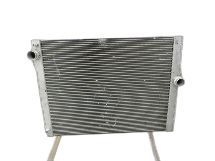 BMW F01 F04 7er AH7 08-12 Hybrid 4,4 330KW Ladeluftkühler Kühler  - Bild 1