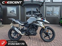 BMW G 310 GS 2022 - HANDGUARDS - BASH PLATE - 4 SERVICE STAMPS - USB SOCKET 