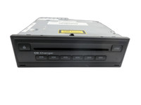 Audi A8 D3 4E qu 02-05 CD-Wechsler Wechsler orig. 6-Fach Audi A8 D3 4E qu 02-05 21.02.2005 4E0057111EX 4E0035111A... Vorschau 1