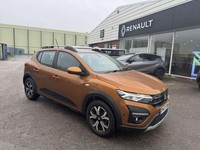 2022 72  Dacia Sandero Stepway 1.0 TCe Prestige 5dr CVT in Desert Orange