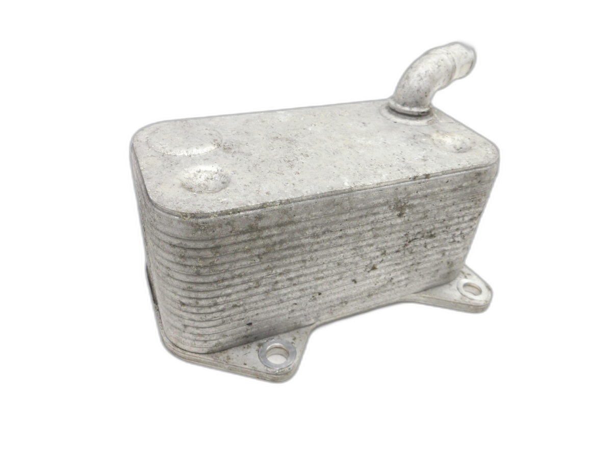 Audi A6 4F C6 08-11 TFSI 2,0 125KW Ölkühler  - Bild 1