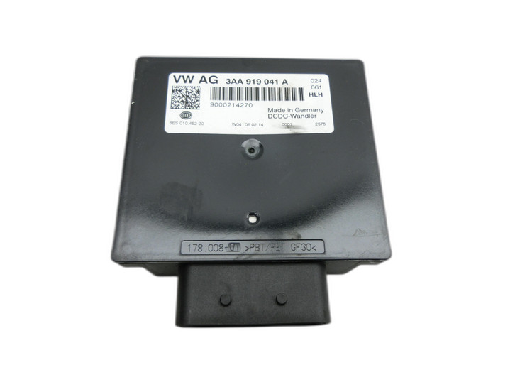 VW Tiguan I 5N 11-16 Steuergerät SG Spannungsstabilisator VW Tiguan I 5N 11-16 15.02.2014 3AA919041A 8ES010452-20... Bild 1