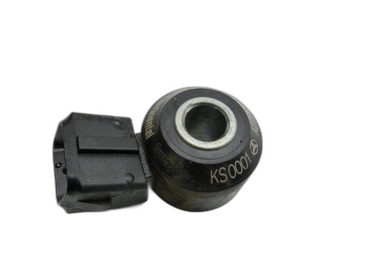 Mercedes W205 C250 14-18 Klopfsensor Sensor  - Bild 1