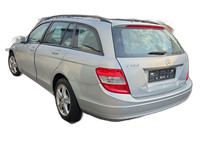 Mercedes S204 C180 09-14 CGI 1,8 115KW 271.820 Drosselklappe Mercedes S204 C180 09-14 01.06.2010 A2661410525... Vorschau 6