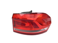VW Touran II 5T 15-24 Rückleuchte Rücklicht Heckleuchte Rechts orig VW Touran II 5T 15-24 14.12.2015 5TA945096D... Vorschau 1
