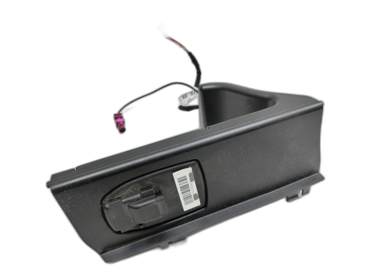 Mercedes S204 W204 C200 08-11 Halteplatte Aufnahme für Handy Handyschale  - Bild 1