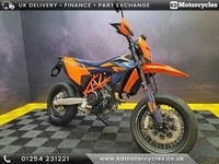 KTM 690 SMC R 2026, New LC4 engines, low rate finance deals