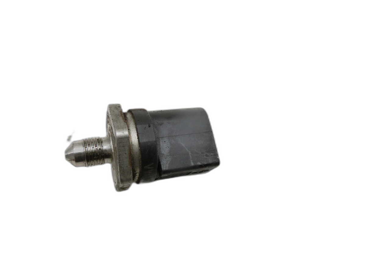 Audi A8 4H 09-13 FSI 4,2 273KW Railsensor Drucksensor G247  - Bild 1