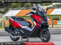 Sym CRUISYM 125 2024 *Maxi scooter - learner legal*