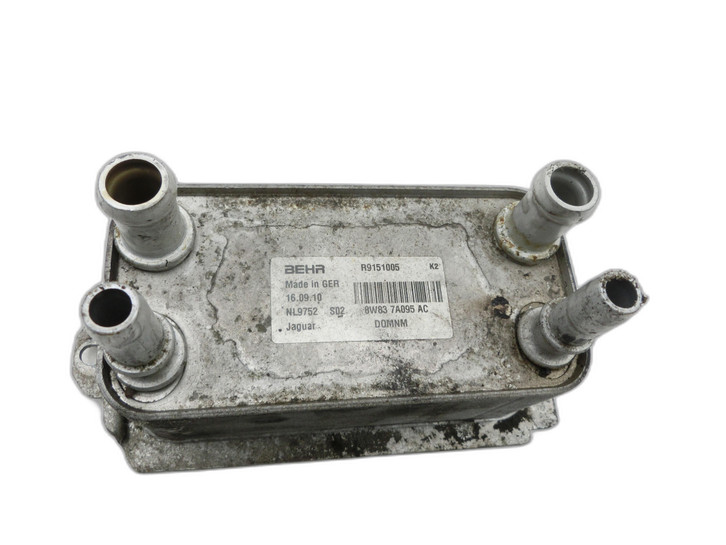 Jaguar XF X250 08-11 3,0d 202KW Ölkühler  - Bild 1