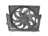 BMW 1er 114i F20 11-15 1,6 75KW Lüfter Ventilator f. Kühler BMW 1er 114i F20 11-15 23.09.2014 7640508 17427640508... Vorschau 1